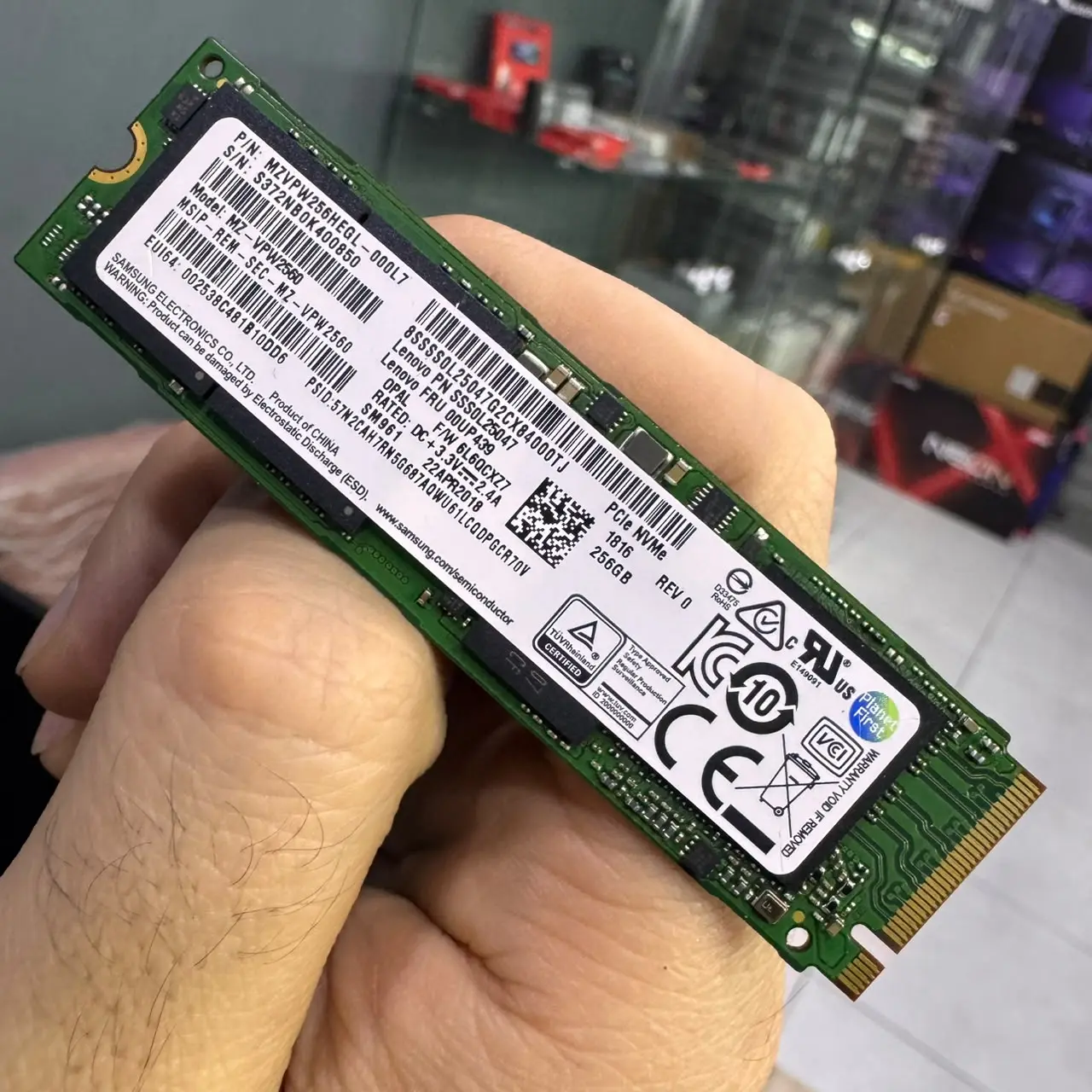 SSD M2 NVMe SAMSUNG SM961 MZ-VPW2560 256GB GEN3 3100MB par Sec